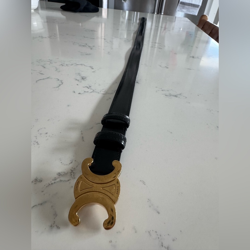 Celine Triomphe Patent Leather Belt | Black| Size 80 - Picture 3 of 12